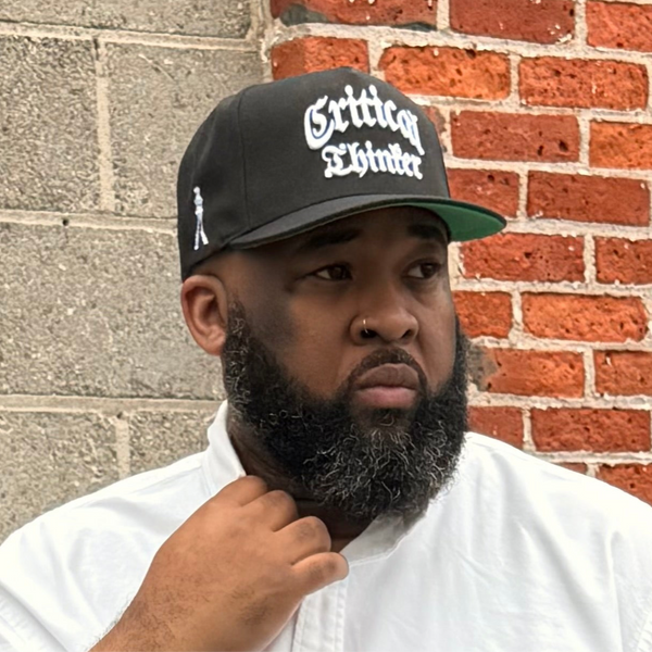 "CRITICAL THINKER" SNAPBACK